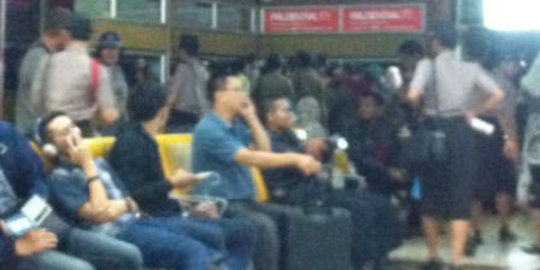 Delay berjam-jam, penumpang Lion Air menumpuk di Soekarno-Hatta