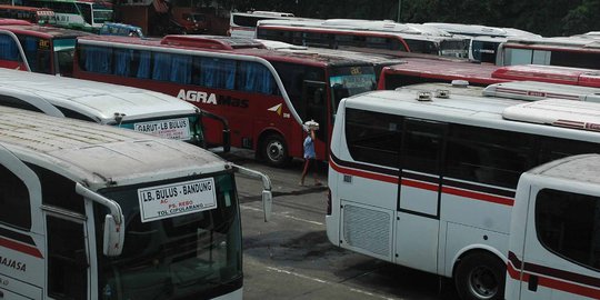 Hingga H-3, 48 ribu pemudik penuhi Terminal Tirtonadi Solo