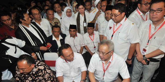 Banyak keanehan, gugatan PHPU Prabowo ke MK jadi bahan olok-olok