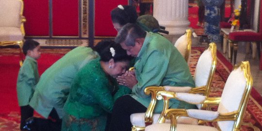 Sungkeman keluarga SBY tanpa Agus Harimurti