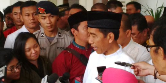 Susahnya warga Solo bersalaman dengan Jokowi