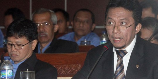 Tifatul minta maaf Fahri Hamzah pernah memaki 'sinting'