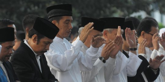 Tiba di Jakarta, Jokowi silaturahim dengan pengawal & ajudan