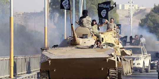 Menlu larang WNI pergi ke negara-negara yang jadi markas ISIS