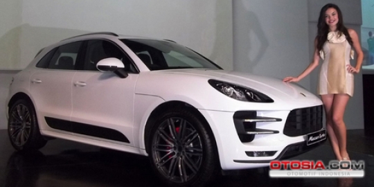 Sistem pengereman tabrakan beruntun Porsche Macan