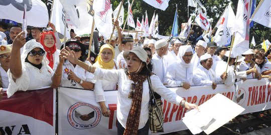 Bentrok saat demo, pendukung Prabowo di DPR akan panggil Kapolri