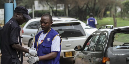 Perawat idap Ebola menjadi korban tewas kedua di Nigeria