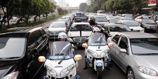 Maukah Jokowi pakai mobil kepresidenan peninggalan SBY?