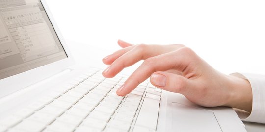 Diprediksi terpuruk, penjualan laptop ternyata alami kenaikan