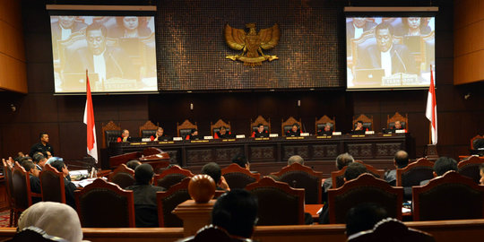25 Saksi dihadirkan kubu Prabowo, permasalahkan pemilih siluman