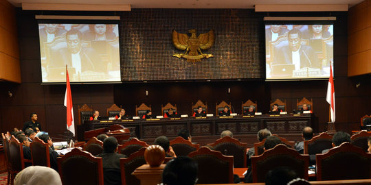 Sidang sengketa Pilpres di MK perang bukti, saksi, dan dokumen