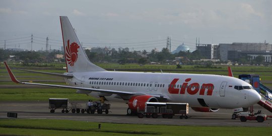 Alami kerusakan, Lion Air mendarat darurat di Solo