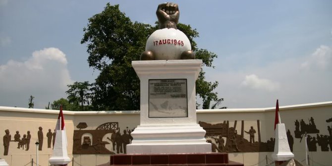 Tugu peristiwa Rengasdengklok dibangun dengan biaya Rp 17 