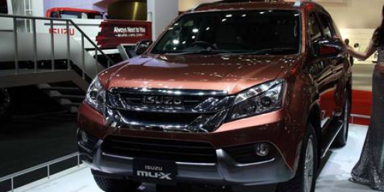 Isuzu MU-X dipatok harga Rp 410 juta!