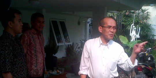 Subsidi BBM bengkak Rp 300 triliun, Faisal Basri salahkan SBY