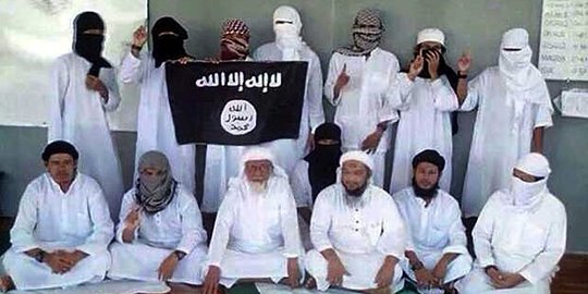 Tujuh orang pembawa atribut ISIS, pembesuk Abu Bakar Baasyir