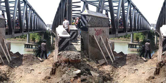 Sekitar jembatan Comal dibeton agar fondasi tak tergerus air