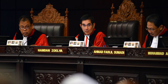 Saksi Jokowi: Bupati Dogiyai yang janjikan uang adalah ketum PKS