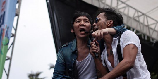 6 musisi top indonesia yang sering 'hajar' pemerintah