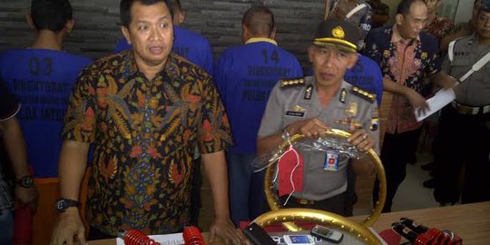 Ngaku dirampok bajing loncat, 3 sopir truk suku cadang dibekuk