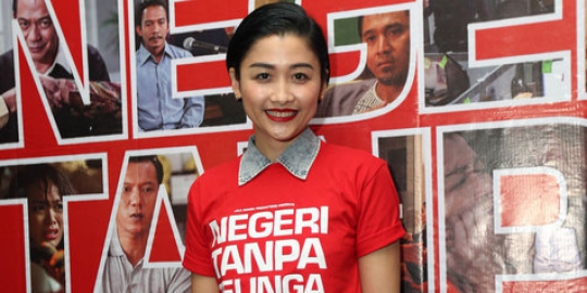 Gara-gara film, Jenny Chang tertantang jadi news anchor
