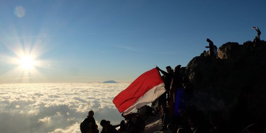 kedua kali tanpa iringan lagu indonesia raya rev2
