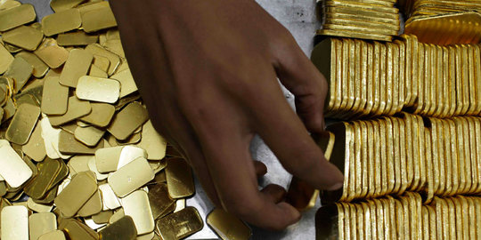 Harga emas Antam turun Rp 6 ribu jadi Rp 530 ribu per gram