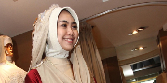 Rumah baru, Oki Setiana Dewi siap punya lima anak 