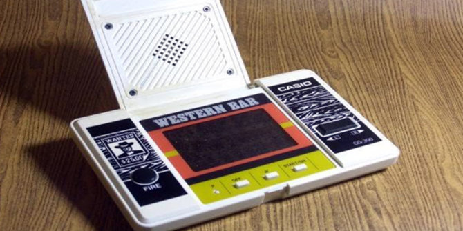 Apa kabar gembot, gimbot atau Game Watch?  merdeka.com