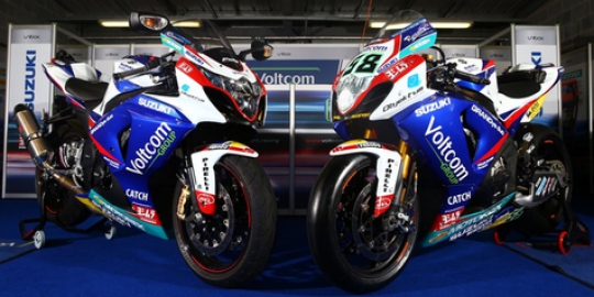 Suzuki GSX-R1000 livery WSBK-replika siap mengaspal