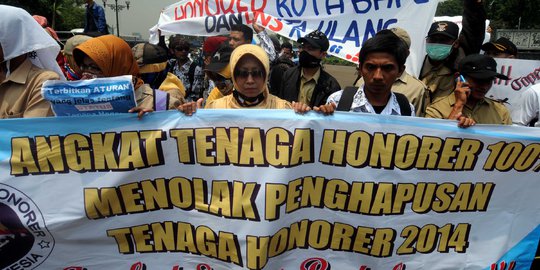 Nasib honorer tak jelas, Bupati Gorontalo bubarkan TK & PAUD