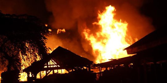 Haryono, korban kebakaran pabrik minyak di Bekasi tewas