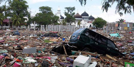 adiknya hanyut dihantam tsunami rev2