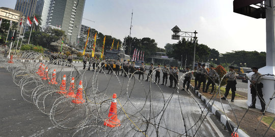 Hindari kisruh sidang MK, kantor pulangkan cepat karyawannya