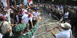 Massa Prabowo demo MK, PDIP puji SBY sukses menjaga keamanan
