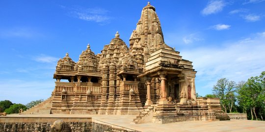 khajuraho india rev2