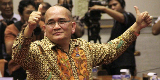 Ruhut Sitompul: Aku mohon, Prabowo harus legowo