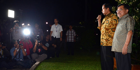 Jokowi akan intens dekati PAN dan Demokrat