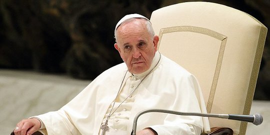 Paus Fransiskus telepon orangtua James Foley