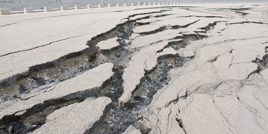 Otoritas California umumkan kondisi darurat gempa