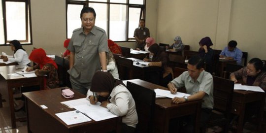 25 Ribu e-KTP warga Solo belum jadi, pendaftaran CPNS terganggu