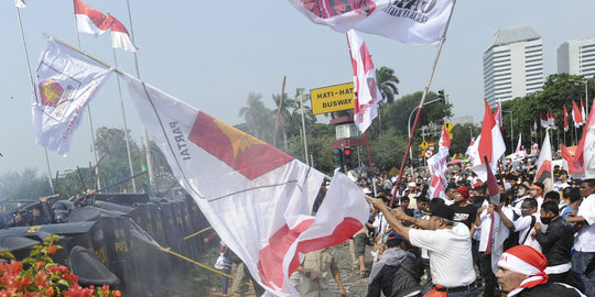 pecat kapolri kapolda rev2