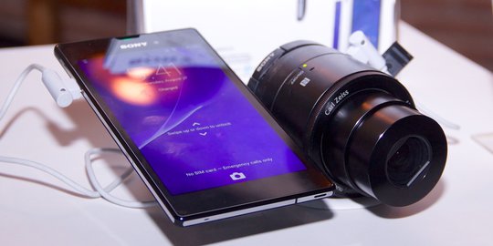 Sony luncurkan smartphone ramping canggih Xperia C3 dan T3