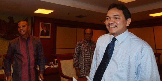Ketua DPP Demokrat sebut Jokowi boleh naikkan BBM, SBY tidak