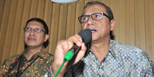 Komisi III DPR cecar Menkum HAM soal pengganti Busyro di KPK