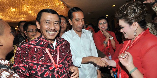 Maruarar: Jokowi pangkas jumlah Paspampres demi efisien 