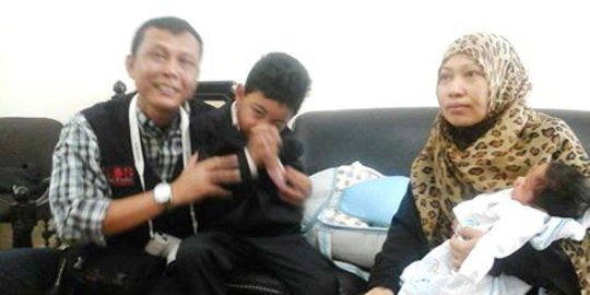 Keluarga Rina tiba di Indonesia Jumat siang