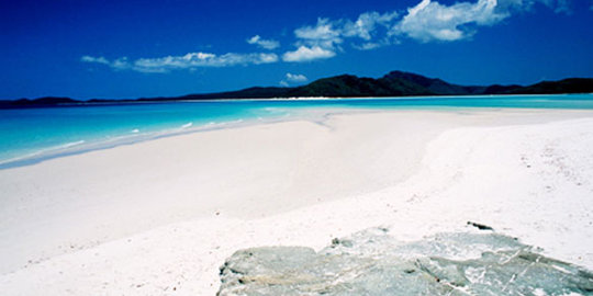 Pantai di Australia ini miliki pasir paling putih sedunia