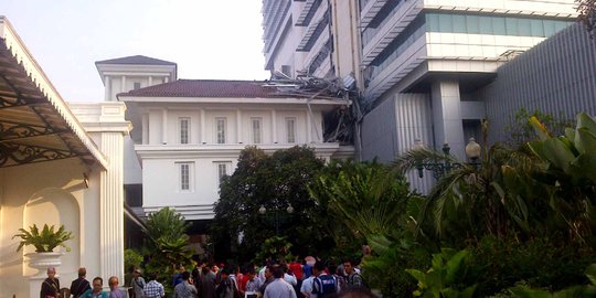 Ahok khawatir Gedung DPRD Jakarta ikut runtuh