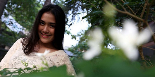 Cerita seru Andania Suri pertama kali pakai hijab